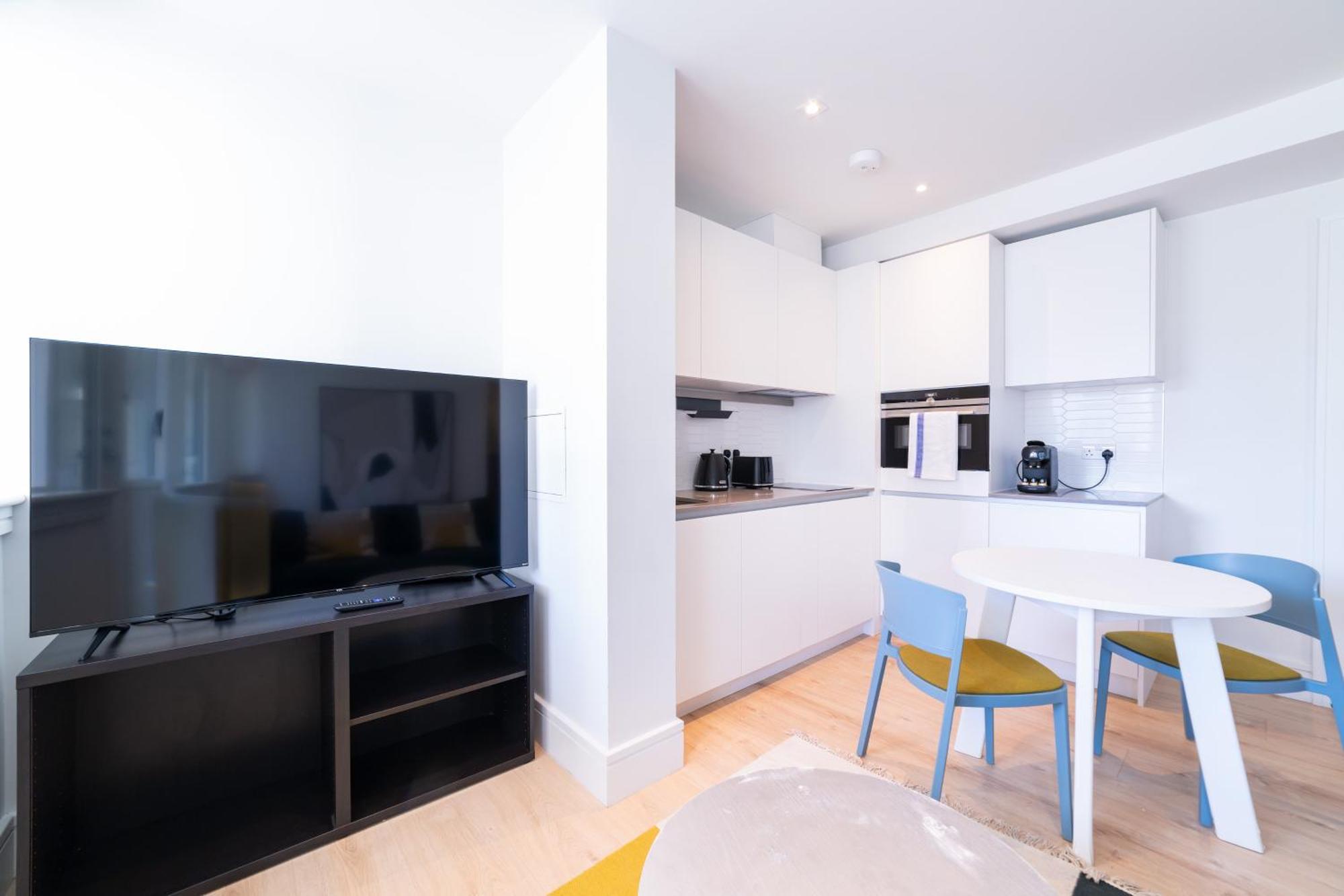 Apartamento Stylish Retreats On Olympic Way Londres Exterior foto