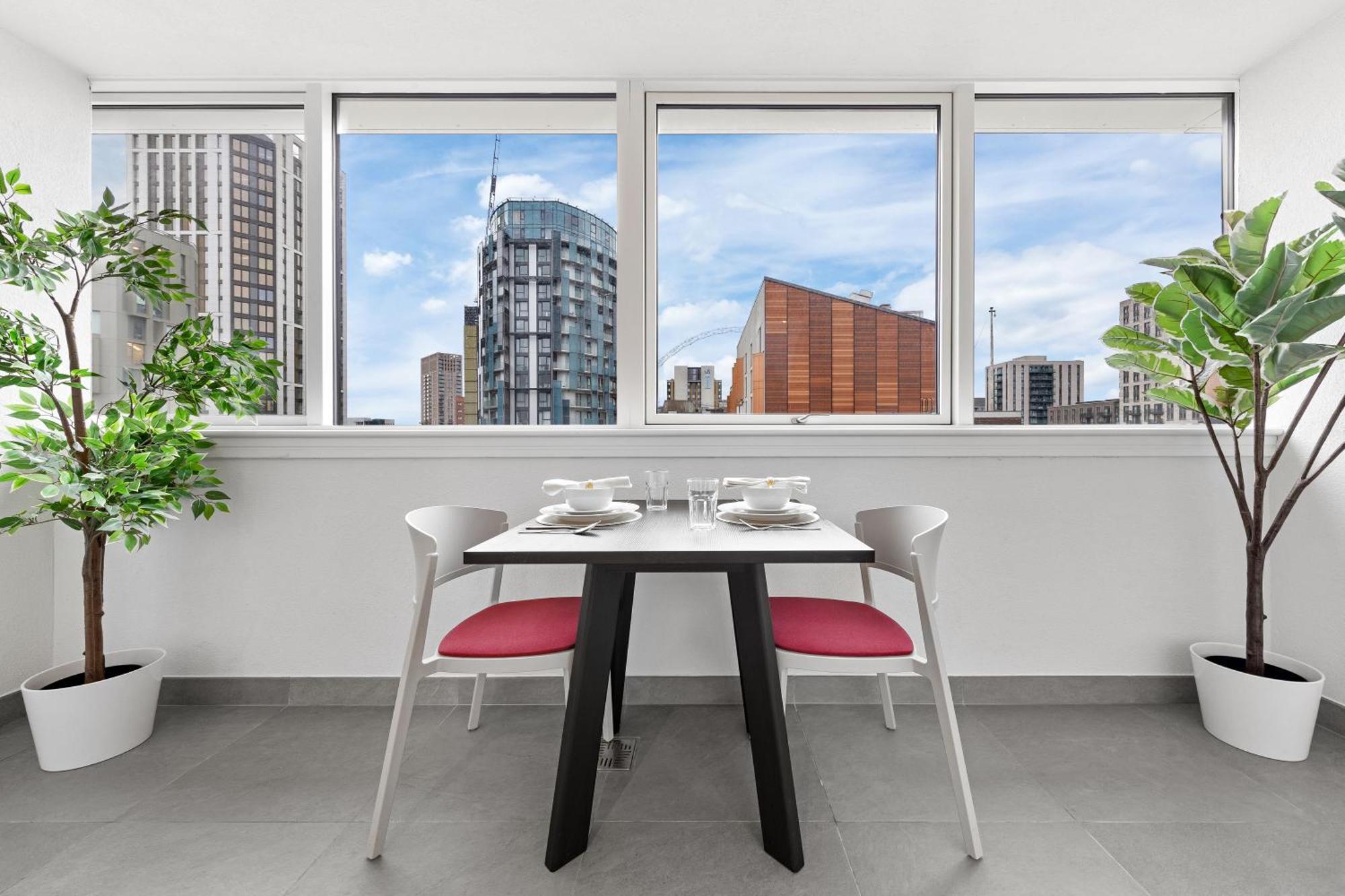 Apartamento Stylish Retreats On Olympic Way Londres Exterior foto